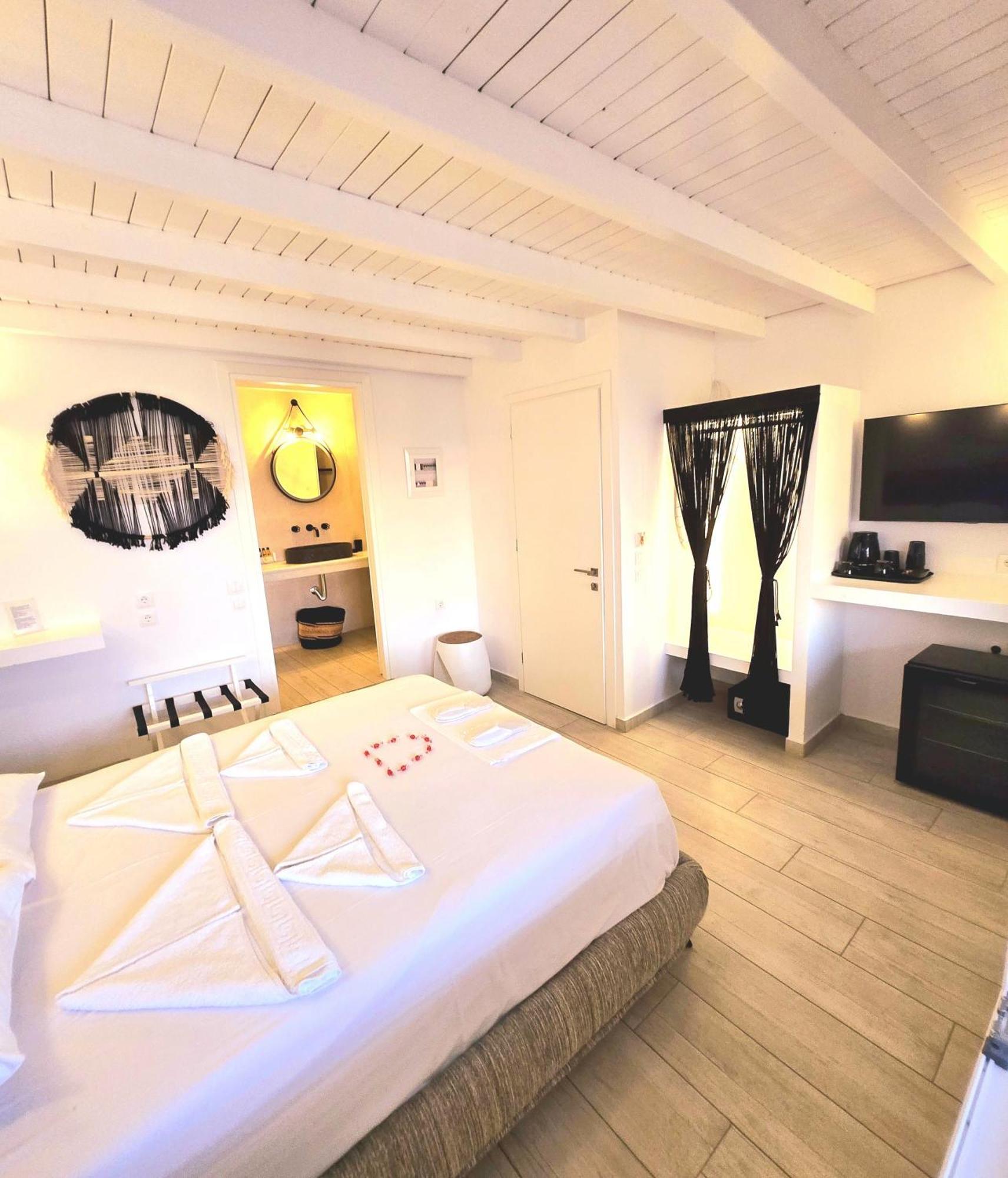 Aphrodite Boutique Hotel Alikí Buitenkant foto